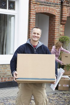 Removal truck hire service for homes in Islington