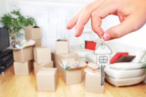 Apartment moving support in a busy Islington neighbourhood