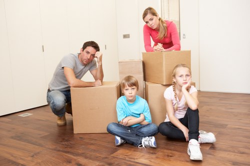 House removals support for a home move in Islington